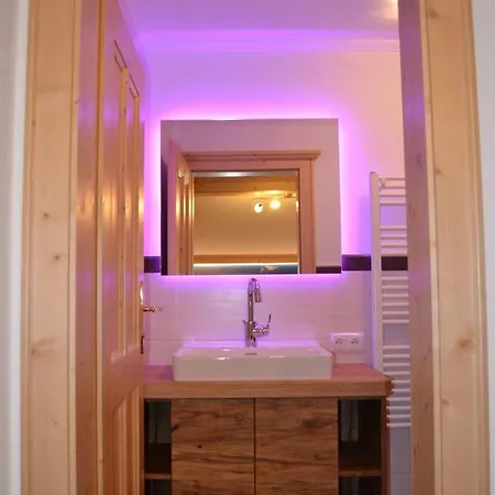 Unterbergbauer مزرعة للإقامة *