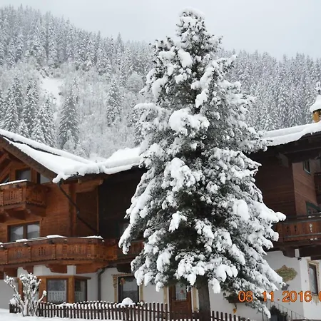 ファームステイ Unterbergbauer クリムル